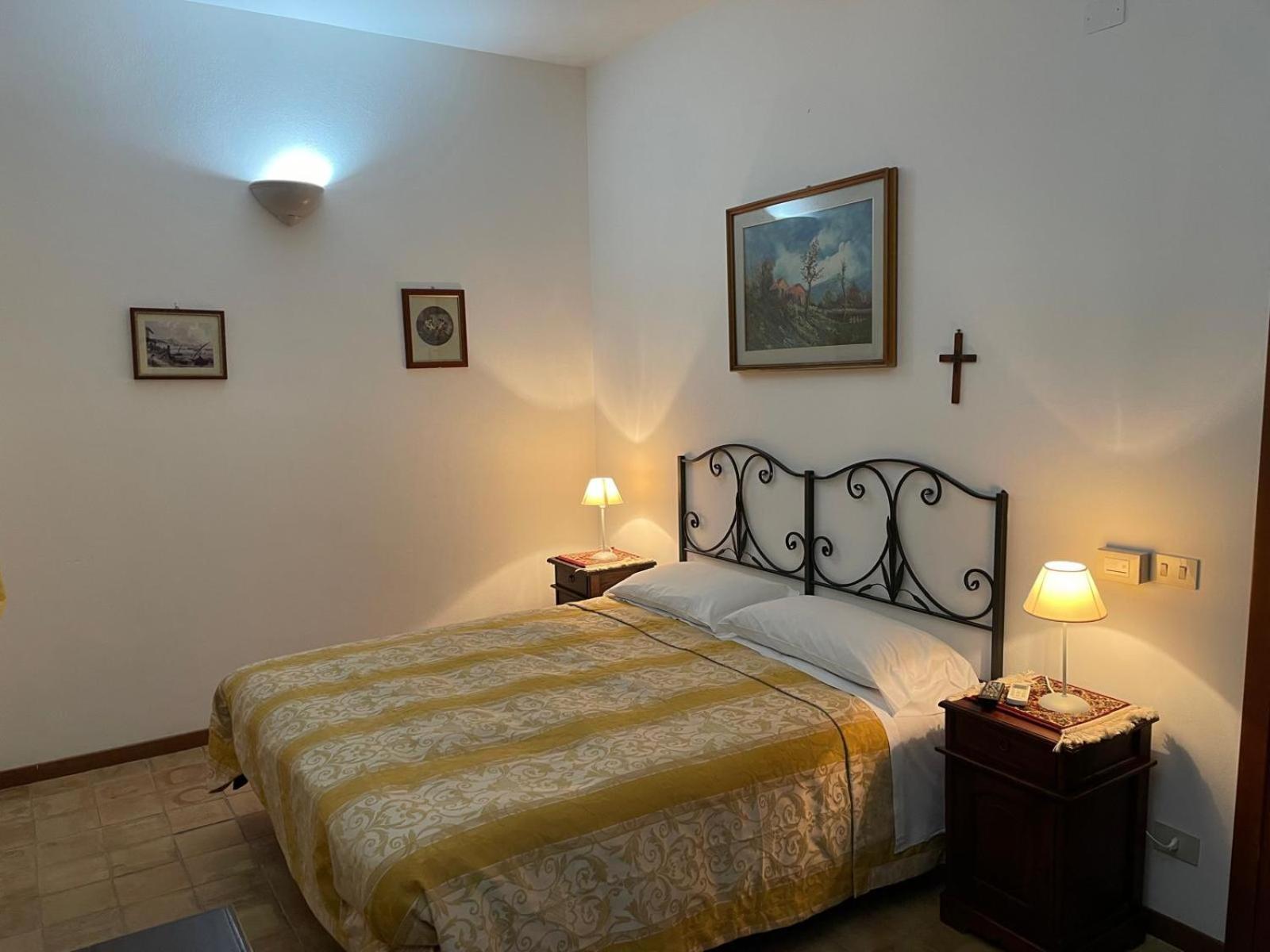 Agriturismo Villa Luca Сант'Агата-ді-Мілітелло Екстер'єр фото