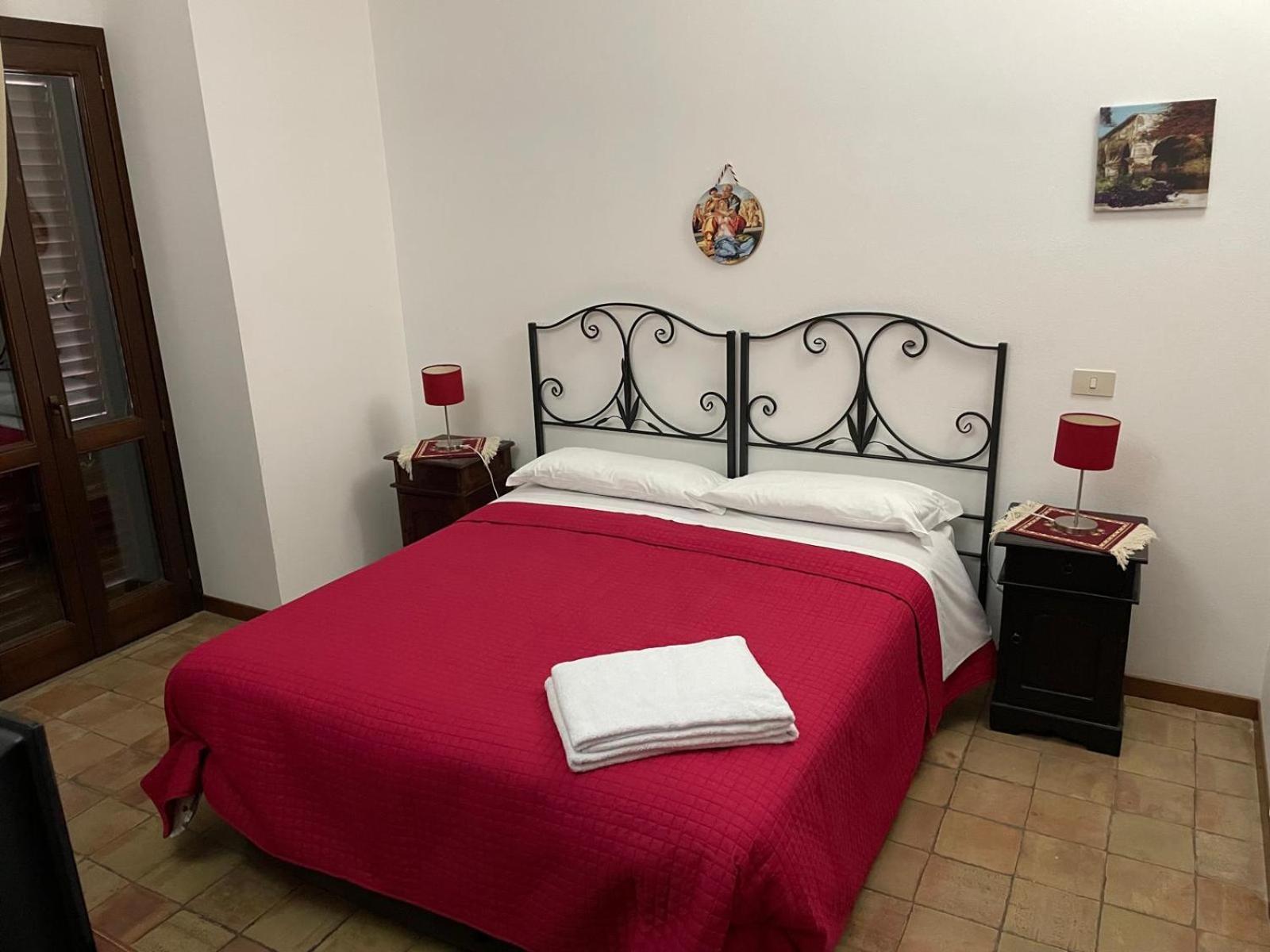 Agriturismo Villa Luca Сант'Агата-ді-Мілітелло Екстер'єр фото